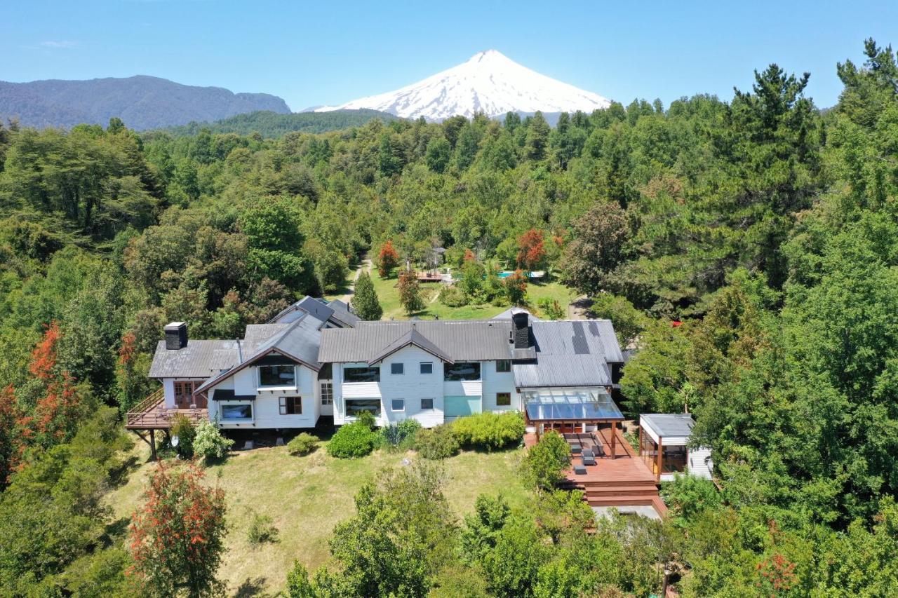 Bambu Lodge Pucon Exterior photo